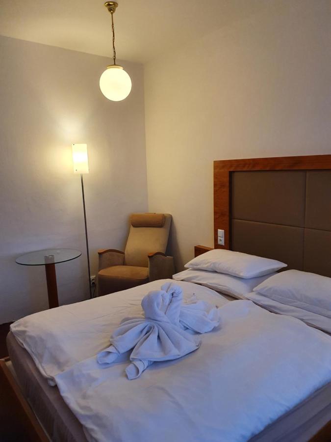 Hotel Jerabek Prague Exterior photo